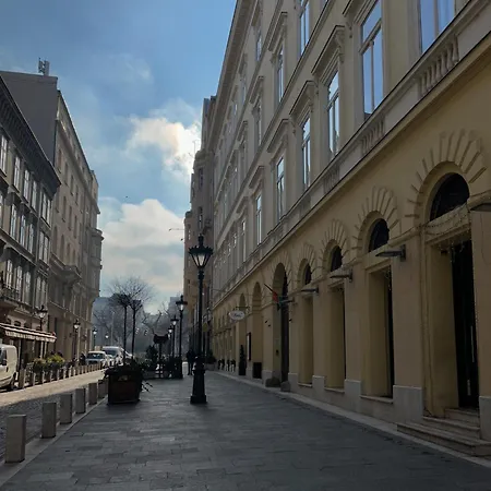 Dolce Basilica Apartment Budapest