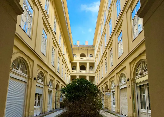 Dolce Basilica Апартаменты Будапешт